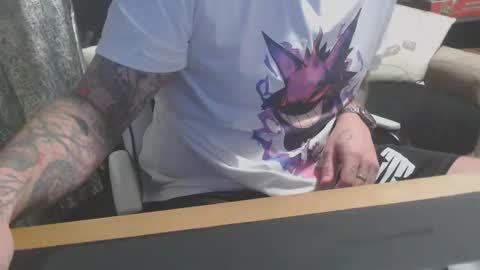 patrickmorris92 online show from February 9, 7:51 pm