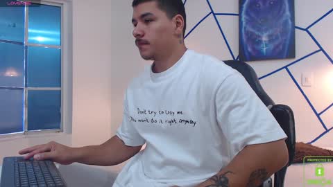 Paulo online show from January 3, 1:03 pm