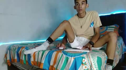 paulosex12 online show from October 18, 3:39 pm