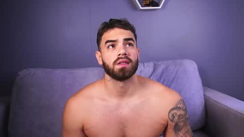 Paul Phoenix online show from December 22, 9:34 pm