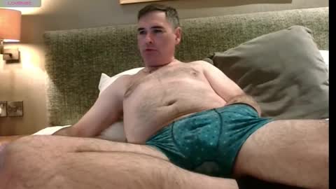 paulyandrew online show from November 18, 9:06 pm