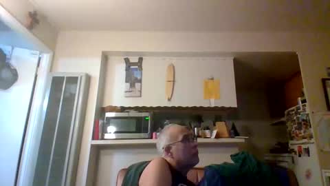 pawgkiller online show from November 25, 4:14 am