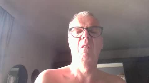 pe770100 online show from April 14, 12:05 pm