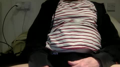 Snapshot of pea23 chatting on January 24, 8:32 pm pea23 online show from January 24, 8:32 pm