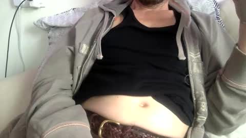 Snapshot of pea23 chatting on January 16, 12:42 pm pea23 online show from January 16, 12:42 pm