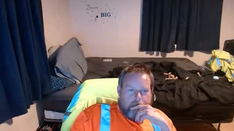 pecker40 online show from January 17, 2:25 am