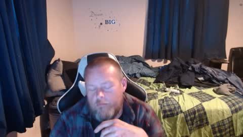 pecker40 online show from January 7, 10:08 pm