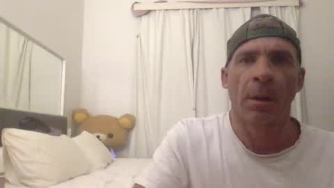 Snapshot of pedro________8 chatting on October 24, 9:00 am pedro________8 online show from October 24, 9:00 am