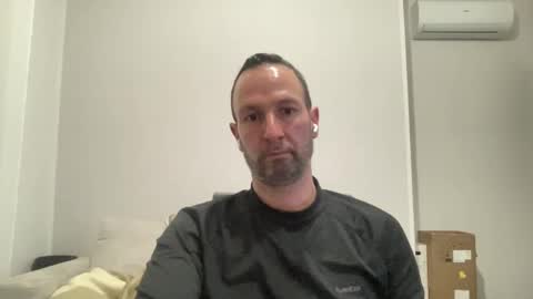 peppinslosqualo online show from February 6, 6:35 pm