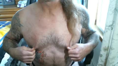 Snapshot of perkymalenipples chatting on December 2, 8:53 pm perkymalenipples online show from December 2, 8:53 pm