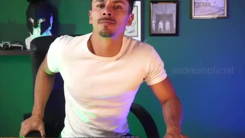 andres    online show from February 27, 7:58 pm