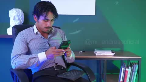 andres    online show from December 5, 5:18 pm