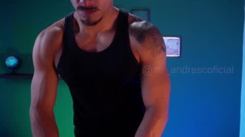 andres    online show from February 4, 6:27 pm