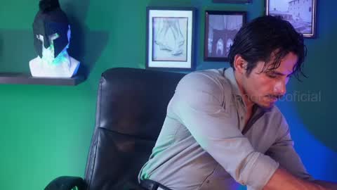 andres    online show from January 28, 7:10 pm