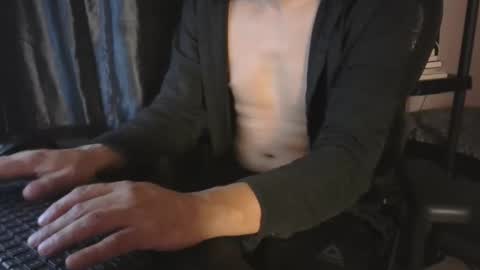 Lalo   x peruvianevil  ig peruvianevil  online show from February 21, 6:25 am