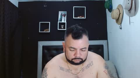 Carlos online show from February 14, 4:31 pm