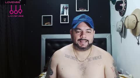 Carlos online show from December 12, 10:52 pm