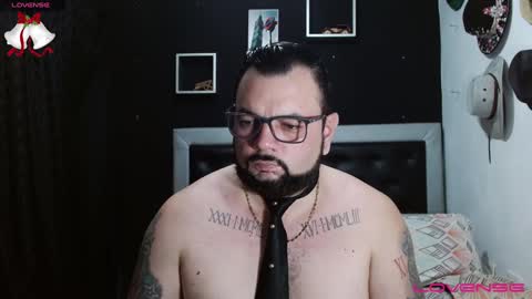 Carlos online show from December 30, 10:01 pm