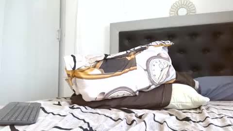 Carlos online show from September 27, 5:00 pm