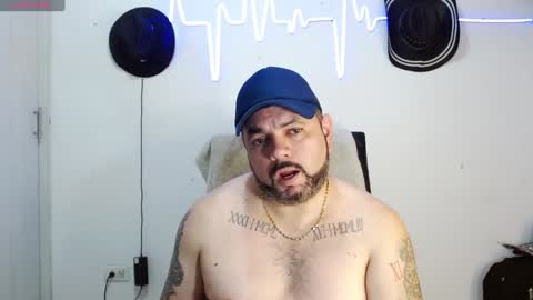 Carlos online show from December 19, 5:07 am