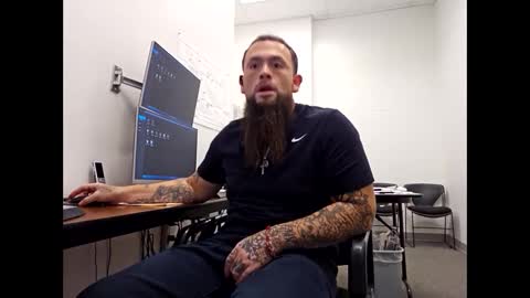 AKA perverted Step Daddy online show from December 4, 2:53 am