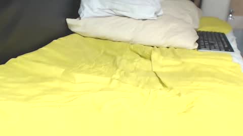 peter196888 online show from December 8, 9:08 pm