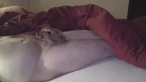 Snapshot of peter1974 chatting on September 10, 12:20 am peter1974 online show from September 10, 12:20 am