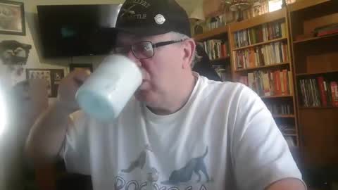 Snapshot of peterinohio57 chatting on September 27, 2:48 pm peterinohio57 online show from September 27, 2:48 pm