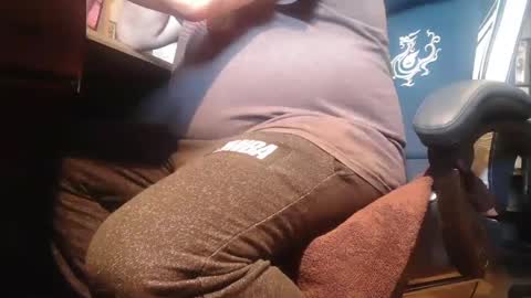 Snapshot of peterinohio57 chatting on December 28, 4:52 pm peterinohio57 online show from December 28, 4:52 pm