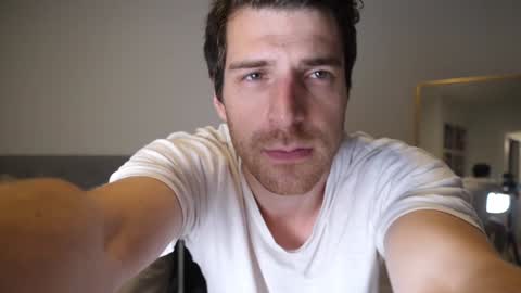 Peter Parker online show from December 7, 10:28 pm