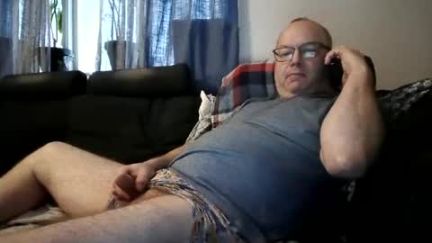 pettson72 online show from January 21, 10:01 am