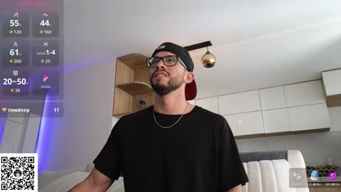 phantom_bigger1 online show from February 20, 5:15 pm