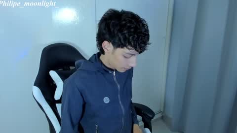 Snapshot of philipe_moonlight_ chatting on February 26, 11:46 pm Phil. INDEPENDENT MODEL online show from February 26, 11:46 pm