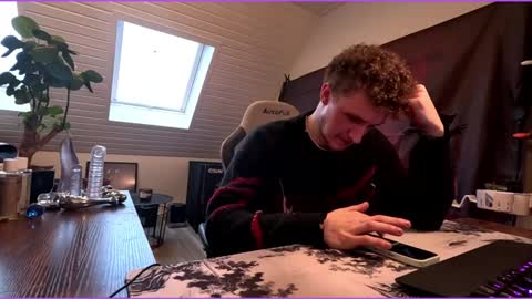 philipp_gtx online show from February 8, 3:42 pm