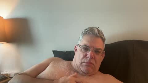 phlpjd online show from February 3, 1:19 pm