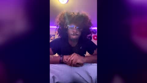 phonix23 online show from December 4, 8:32 am