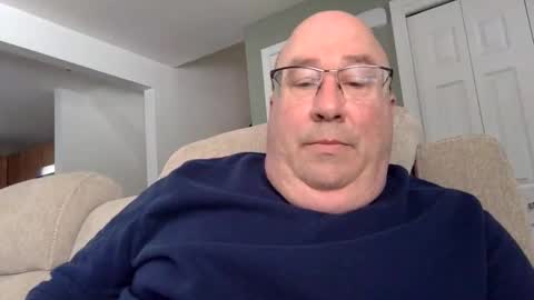 Snapshot of pickme11113 chatting on March 6, 8:48 pm pickme11113 online show from March 6, 8:48 pm