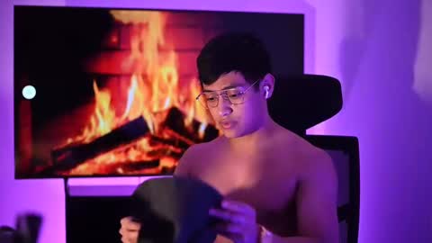 pierosouza online show from December 8, 3:21 am