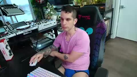 Pierre Fitch online show from December 19, 7:22 pm