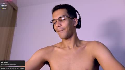 pikashuu7u7 online show from March 1, 3:39 am