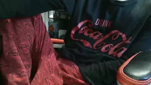 Snapshot of pils001 chatting on September 28, 4:05 pm Pils online show from September 28, 4:05 pm