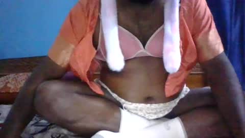 pinkieslutie online show from August 6, 11:22 pm