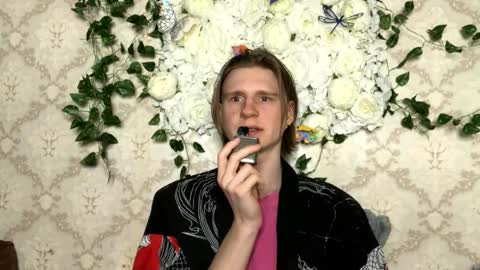 Incubus online show from March 12, 3:42 pm