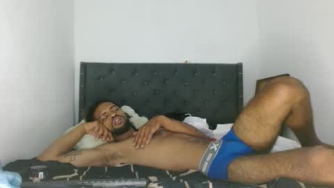 pinocho__ online show from April 18, 6:04 am