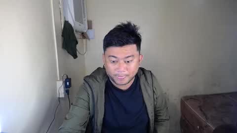 pinoy041087 online show from January 17, 1:52 am