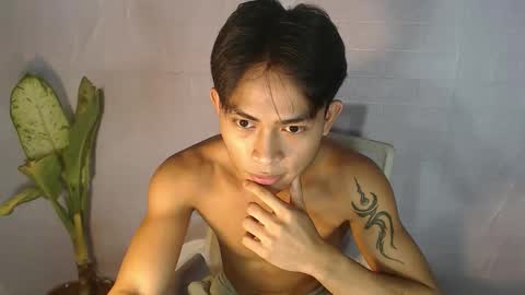 pinoy_palautogxxx online show from March 30, 3:35 pm