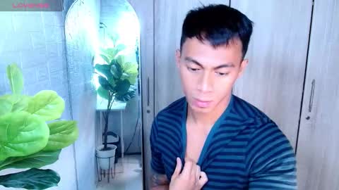 ethan online show from March 4, 3:52 pm