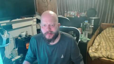 playboy_horny online show from April 19, 10:34 pm