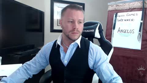 Snapshot of player2pawns chatting on January 23, 3:48 am Player online show from January 23, 3:48 am