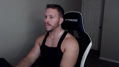 Snapshot of player2pawns chatting on October 23, 6:06 am Player online show from October 23, 6:06 am